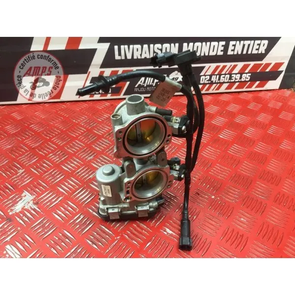 Rampe d'injection Front Aprilia RSV4 RF 2015 à 2018